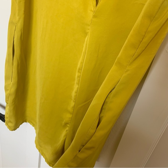 Missguided gold coverup/romper - Picture 5 of 6